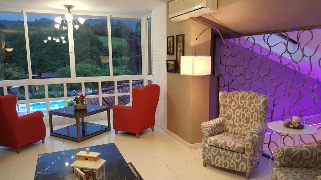 Hotel Camping Ribadesella Esterno foto